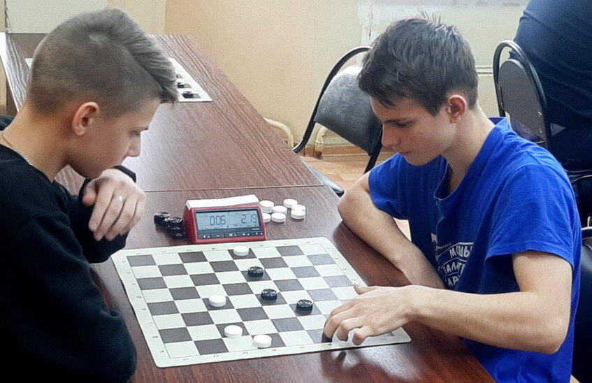 Михаил Ковалев одержал безоговорочную победу в Дзержинске